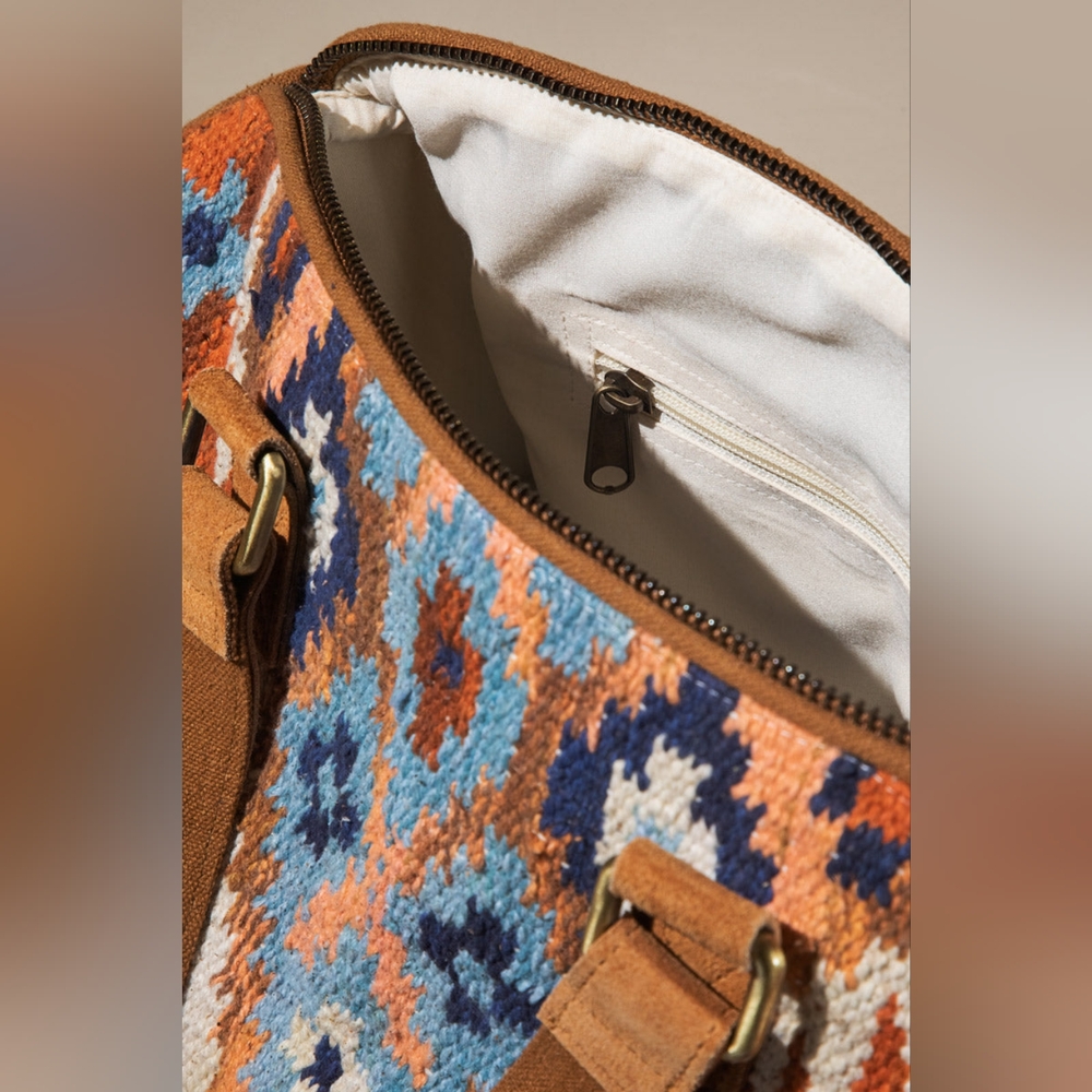 Handwoven Boho Chic Boston Bag / Satchel - Ethnic Navajo Aztec Inspired Design - Picture 7 of 7